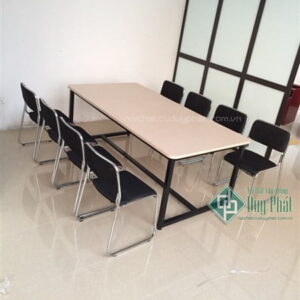 Bàn họp giá rẻ mới dáng hiện đại 2,4x1,2m (BHCS-02)