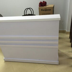 Quầy lễ tân dài 1,2m giá rẻ