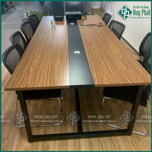 Bàn họp chân sắt kt 1m2x2m4 (BHCS-04)