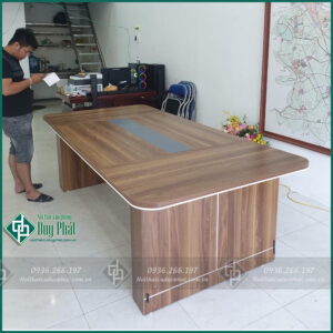 Bàn họp cao cấp KT 1m2x2m4 (BHCG-03)