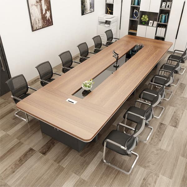 Thiết kế màu vân gỗ, dễ phối nội thất