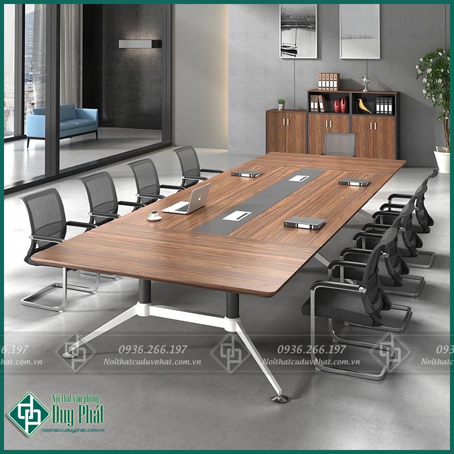 Bàn họp Lái Thiêu màu nâu trầm sang trọng, dễ phối nội thất văn phòng hiện đại